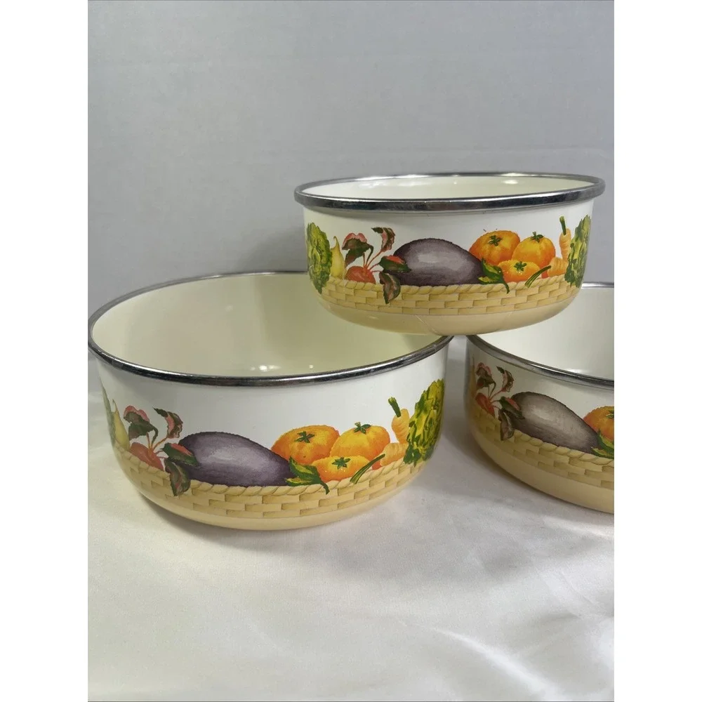 Vintage Enamelware‎ Nesting Bowls Set of 3 Rare Vegetable Basket Pattern